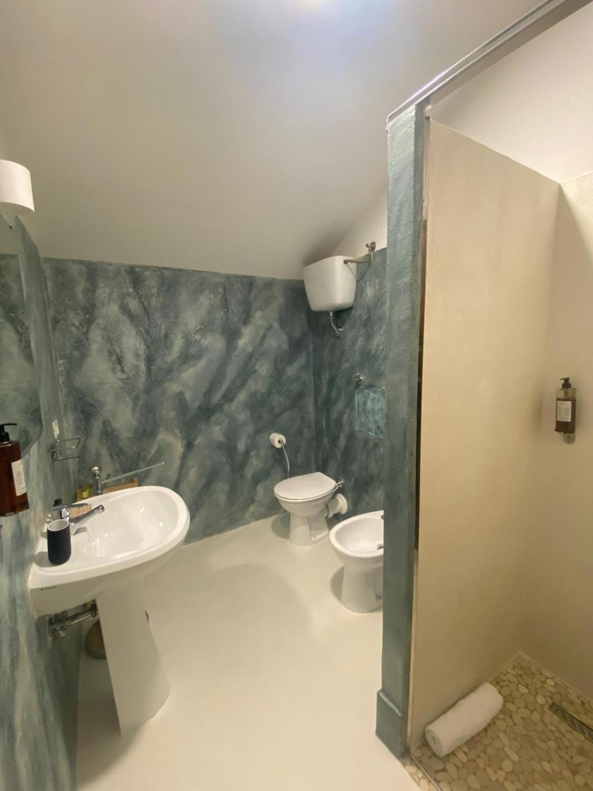 Palazzo Venezian 5 Apartment Trieste Luaran gambar